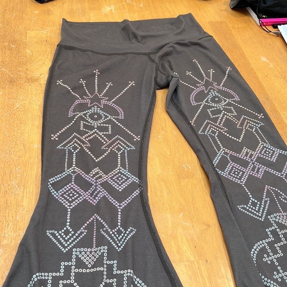 COPY - Teeki Flare Pants - Picture 4 of 7